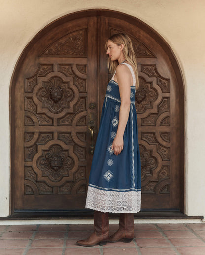 The Sparrow Dress. -- Mineral