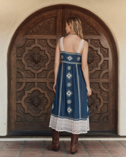 The Sparrow Dress. -- Mineral